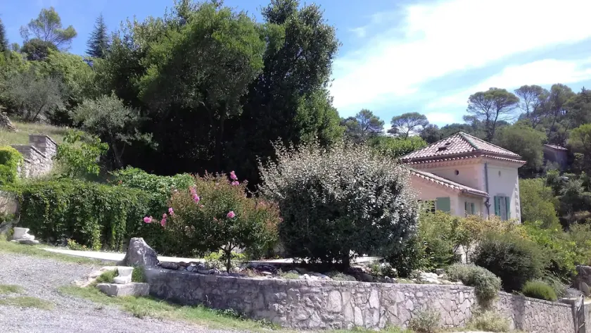 Cómoda casa de campo con 3 dormitorios y piscina en Anduze - Image 1
