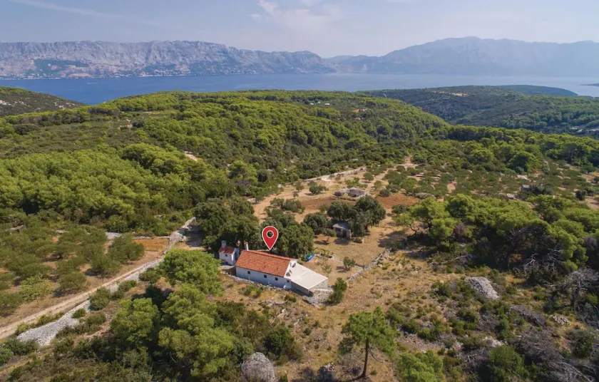 Lovely home in Pucisca - Image 1