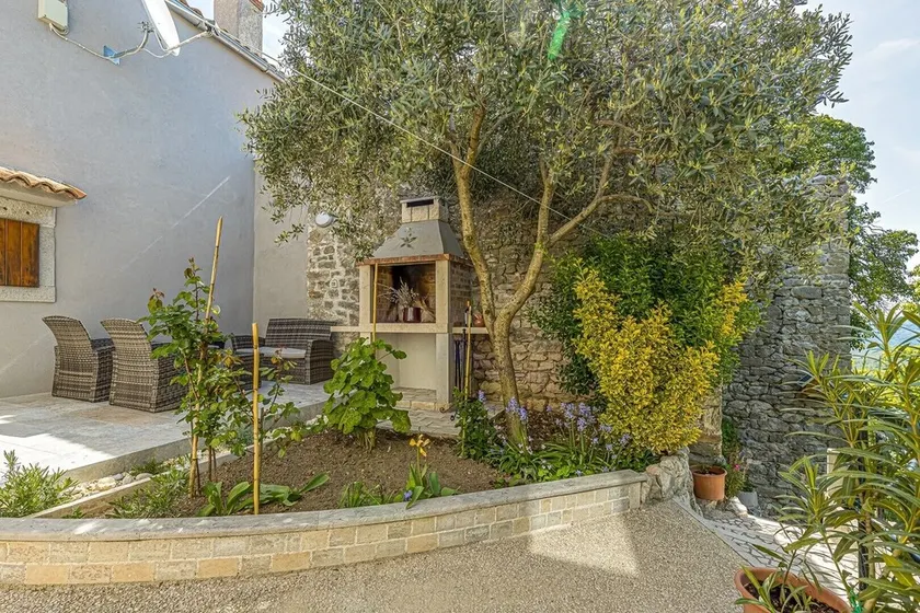 Family apartment Petina - Image 1