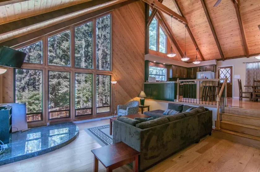 Truckee Comfort-Large Open Floor Plan-Edmunds - Image 1