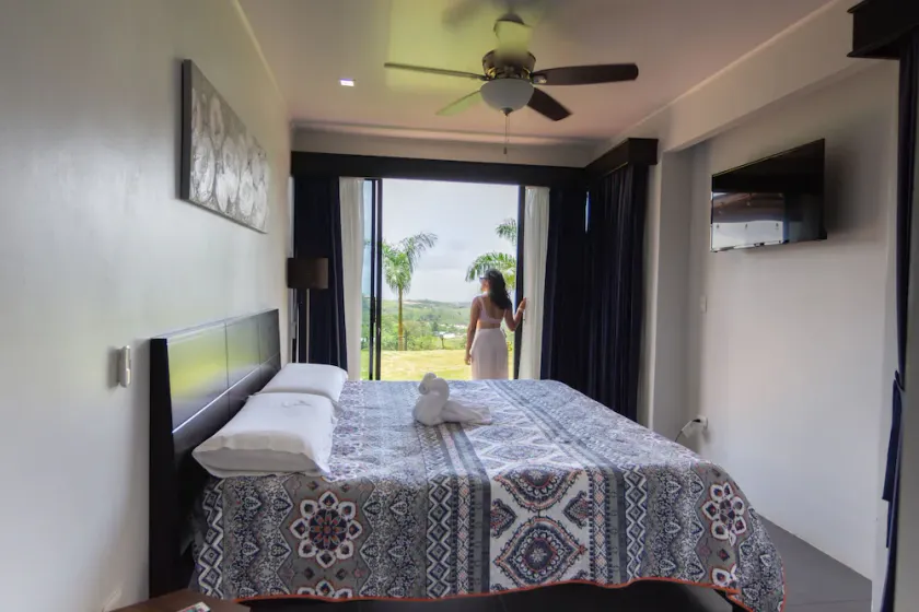 A beautiful house with a hot tub, nestled in the heart of nature and bathed in unparalleled tranquility - Image 1