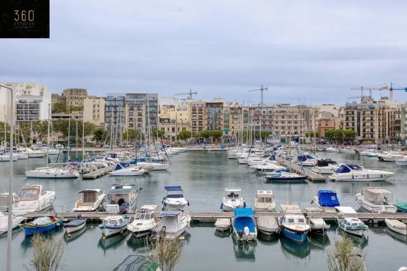 Marina VIEW APT SLPs 9 with private terrace & BBQ by 360 Estates - Image 1