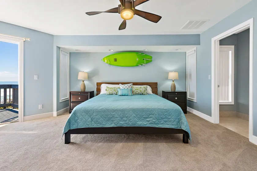 Direct Oceanfront Honeymoon Suite- Bonzer - Image 1