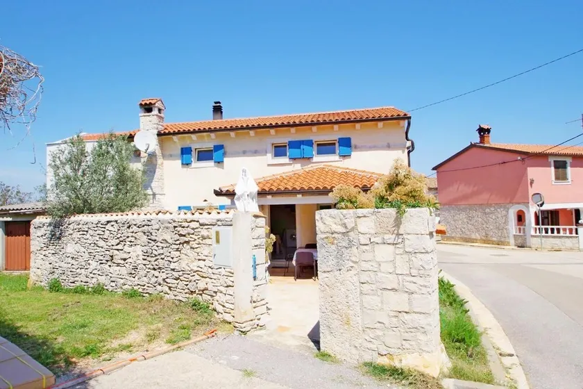 Elegant sommerhus i Village Kavran - Image 1