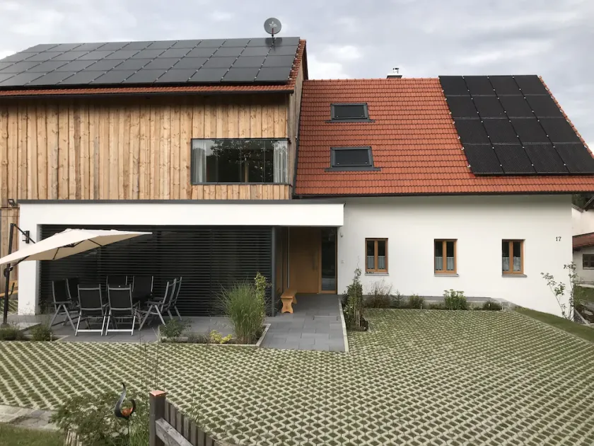 Vacation home, 200sqm, family-friendly, large sauna, garden and e-charger - Image 1