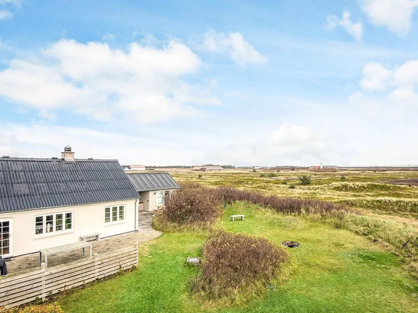 Cozy Holiday Home in Harboøre With Terrace - Image 1