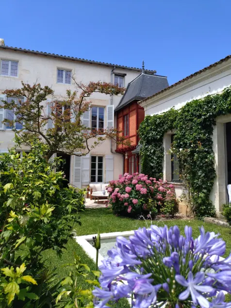 Luxueuse maison située à 30m du port de plaisance - Image 1