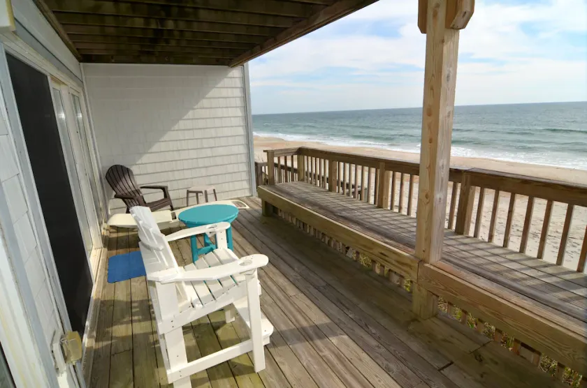Queen's Grant Oceanfront Condo * Angebote * -WiFi, Pool, Whirlpool - Image 1