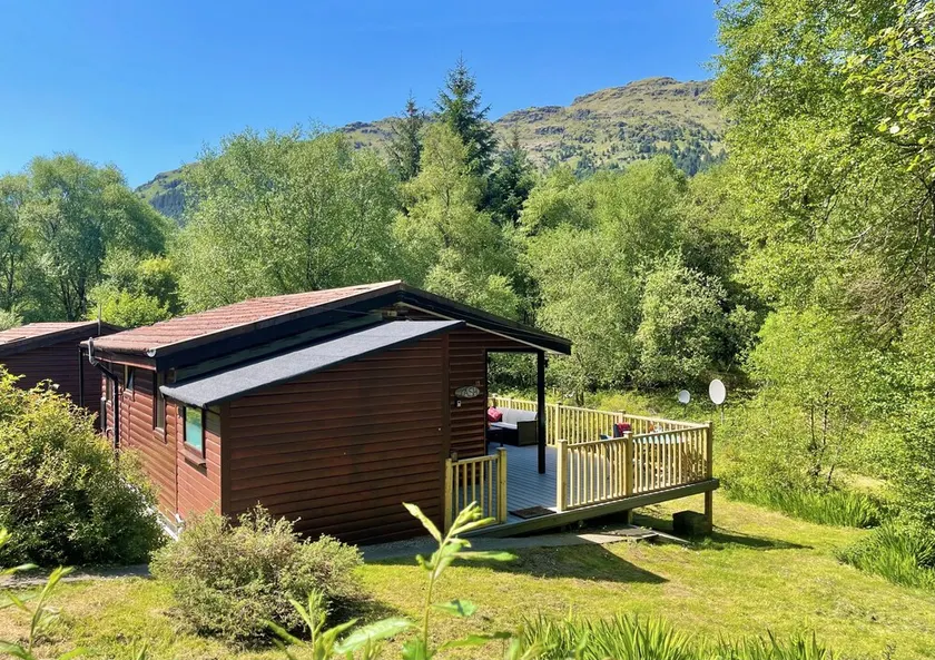 Ash Lodge, cerca de Dunoon. Se aceptan mascotas alojamiento económico para 2 personas - Image 1