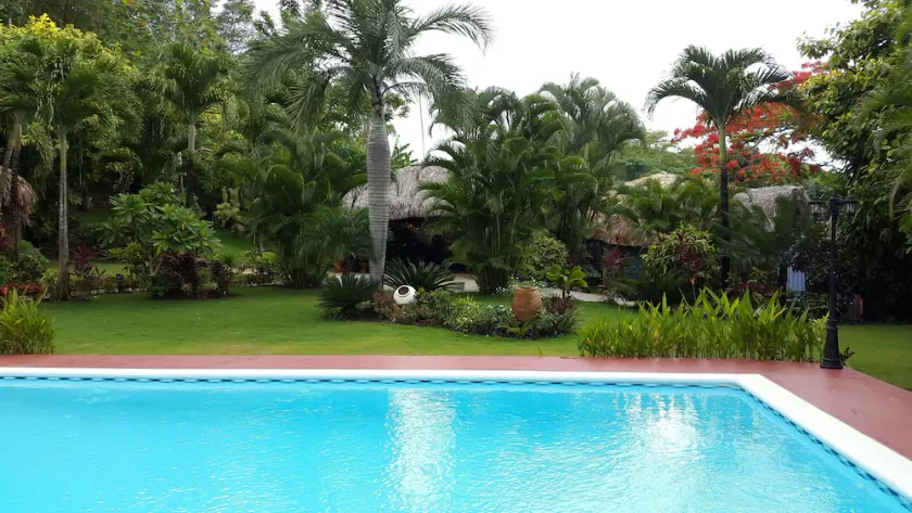 Detached Caribbean-style villa / 2 bedrooms / 4 people - Image 1