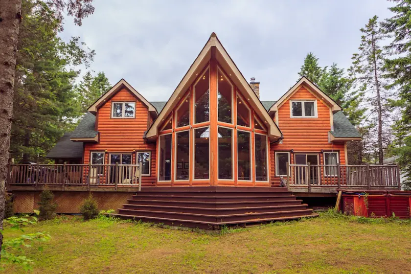 Emplacement Prime Muskoka, chalet de luxe à louer - Image 1