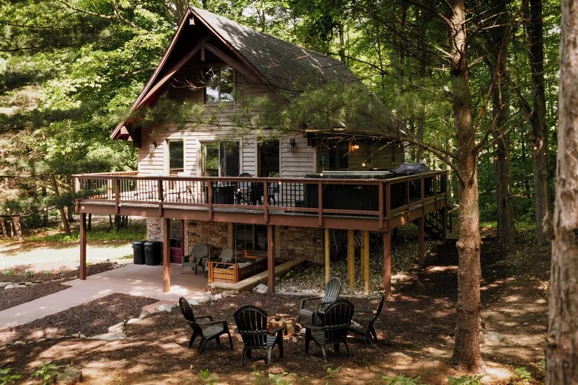 Shanty Creek Chalet • Hot Tub • Fire Pit • Ski/Golf Retreat - Image 1