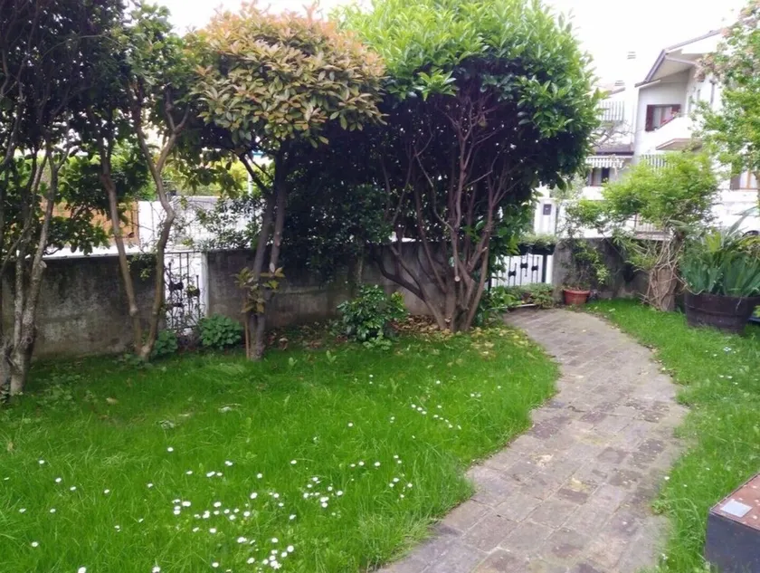 Dubbelrum 2 enkelsängar - Image 1