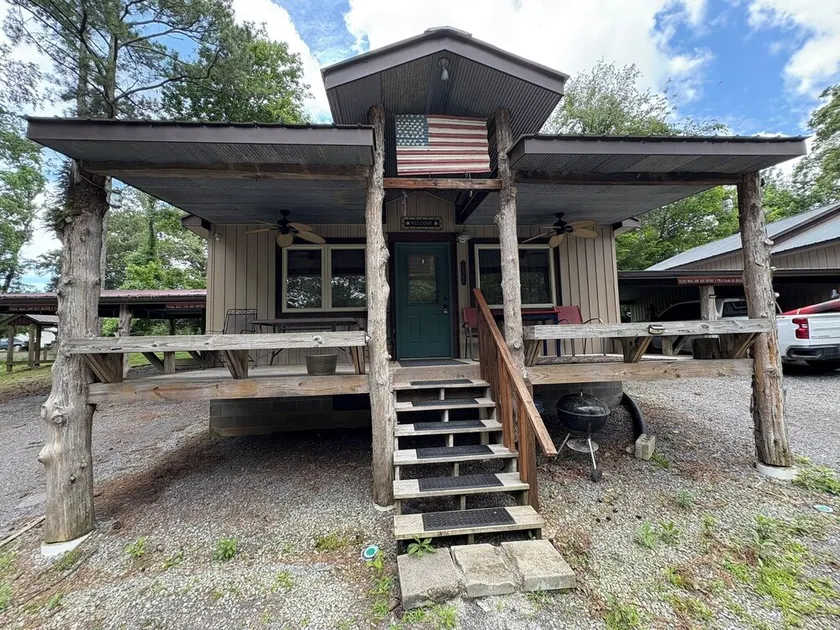 MID LAKE HIDEAWAY, FISHING FAMILY OUTDOOR FUN - Image 1