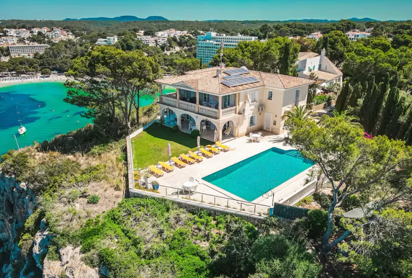 Plaça de sa Punta, 4, 07750 Cala Galdana, Balearic Islands, Spanyolország - Image 1