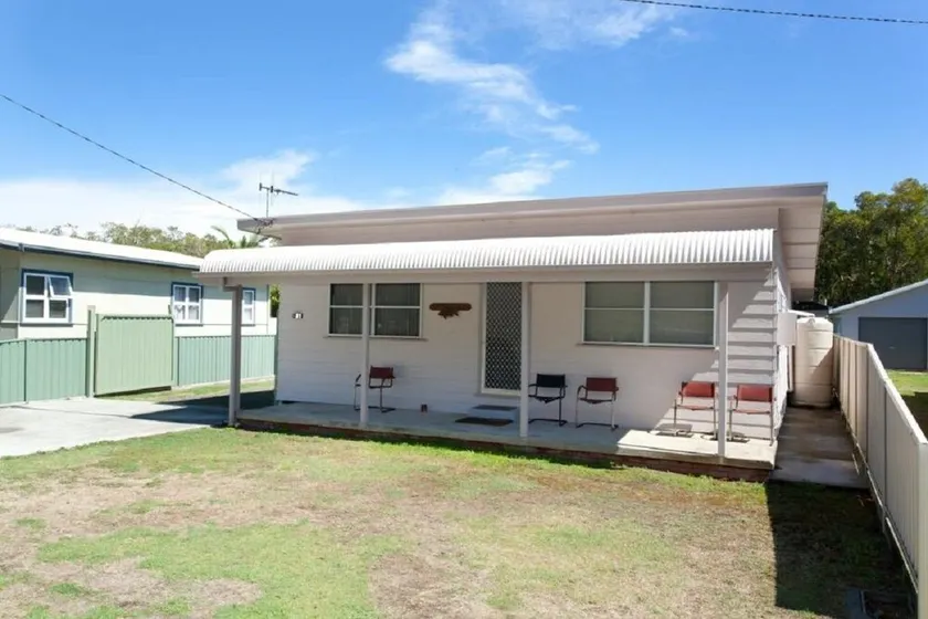 The Perfect Fisherman's House located easy close to Bay and Boat Launching - Image 1