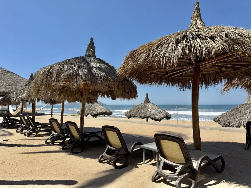 a pie de playa con hermosa vista by Gpsrentas - Image 1