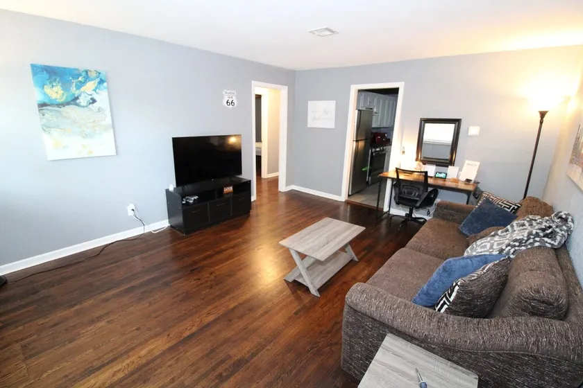 Recently remodeled house near Expo, TU,  Rt 66, Downtown with large fenced yard - Image 1