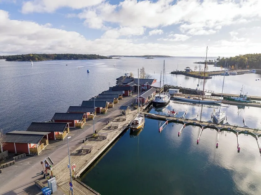 Femöre Marina - Image 1