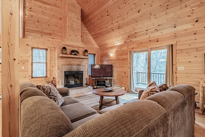 Bear River Cabin- close to State Park - Image 1