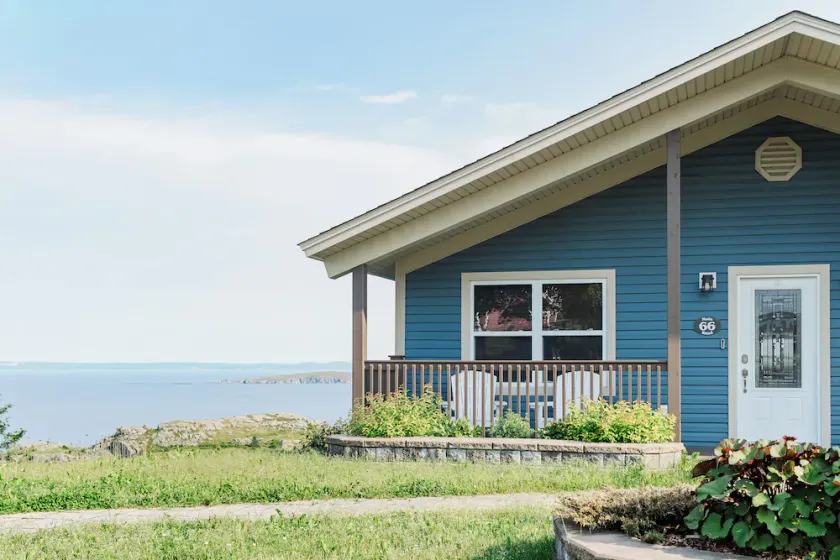 Belle Vue Cottage - Upper Island Cove - Image 1