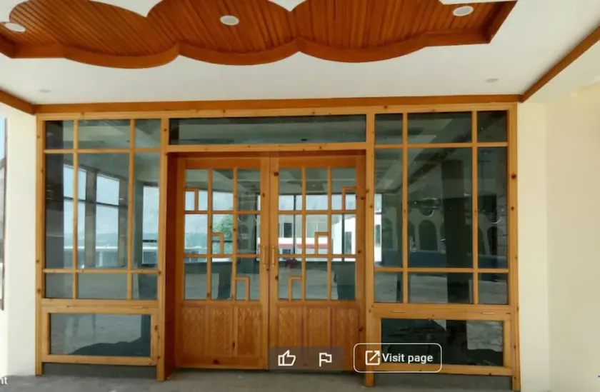 Oasis Hotel Gilgit - Image 1