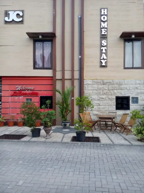 JC Homestay Jember - Image 1