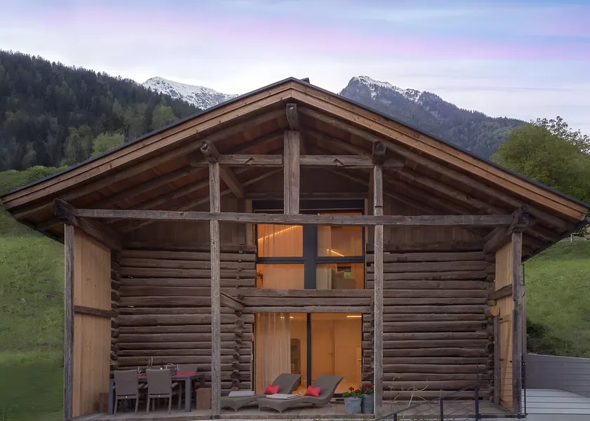 Chalet 'Ferienhaus Im Stadl' with Mountain Views, Private Terrace and Wi-Fi - Image 1