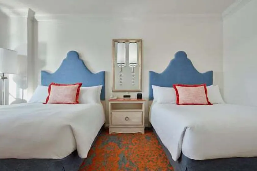 Two Queen One Full Room at a 4⭐️ Hotel - Image 1