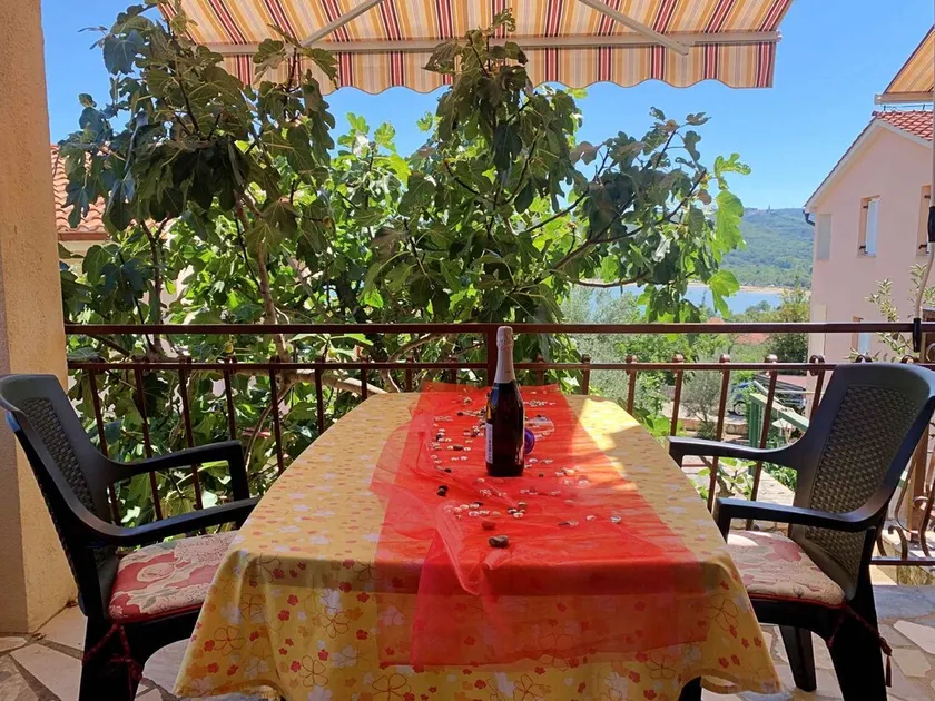 Holiday apartment with sea view and air conditioning - Image 1