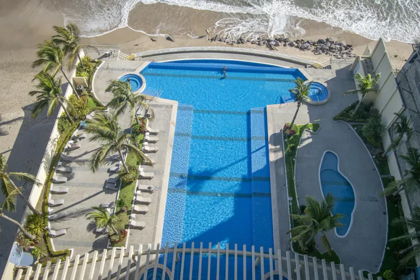 Heated Pool Stunning Las Gavias Golden - Image 1