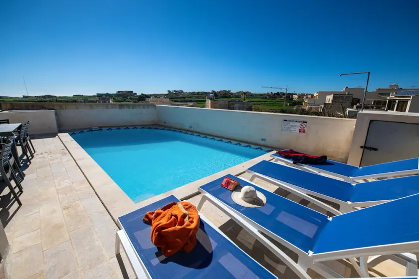 Ta' Mari is an eco-friendly duplex with private pool. Views 360 degree. - Image 1