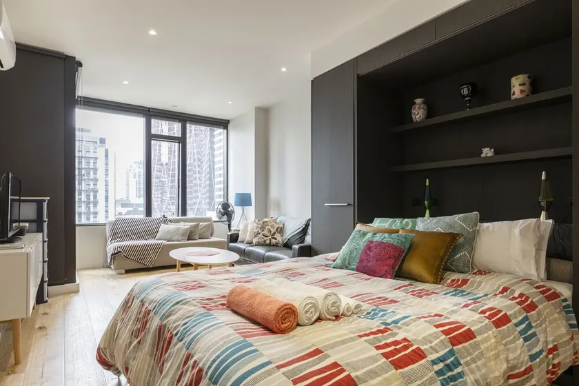 Fantastic Melbourne CBD Apartment - Image 1