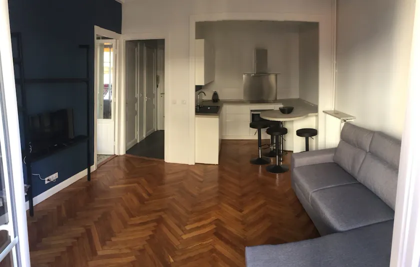 Appartement de charme dans Palais Niçois de 36 M2 - Image 1