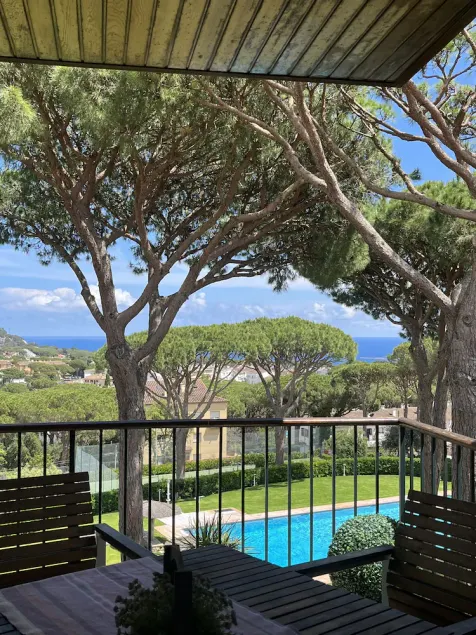 Beautiful Duplex with sea views, swimming pool and tennis - Image 1