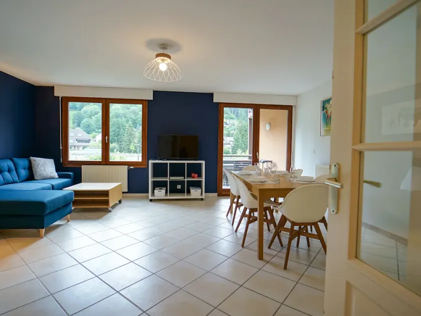 Le Bleu du Lac - 150m from the lake - terrace & parking in Sevrier - Image 1