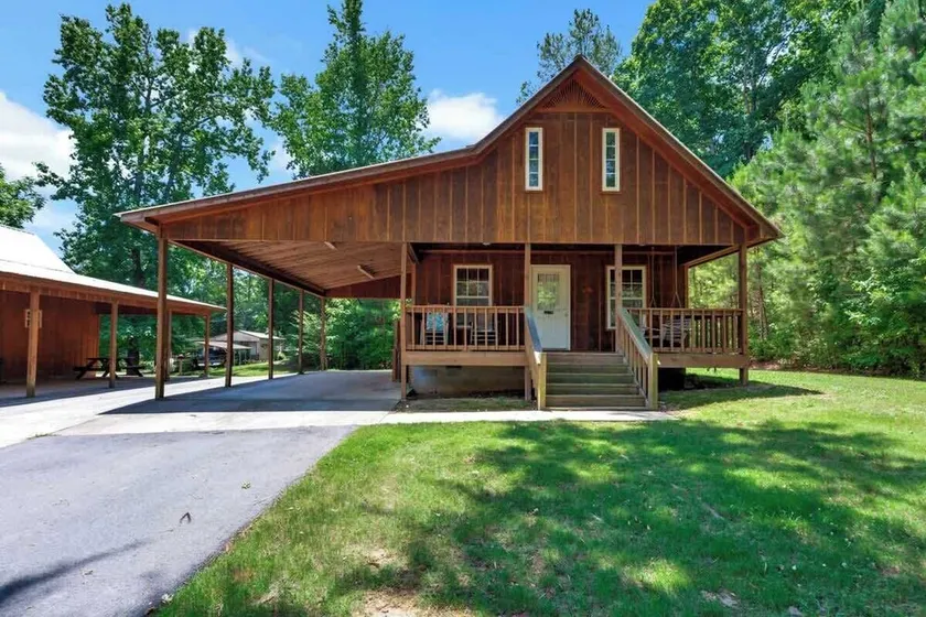 *Cabin #2 @ Fisherman's Landing (boat shelter)* - Image 1