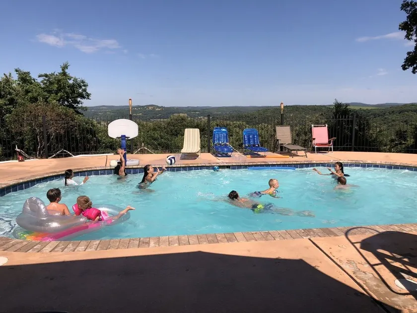 Abgeschiedener Urlaub auf dem Berggipfel mit Panoramablick auf die Ozark Mountains! - Image 1
