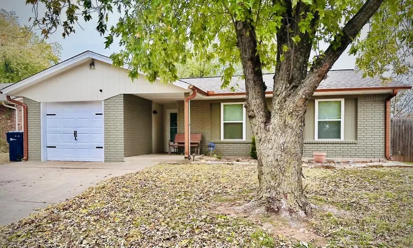 Cute cottage just off I40, Kilpatrick Turnpike and near Crest - Image 1