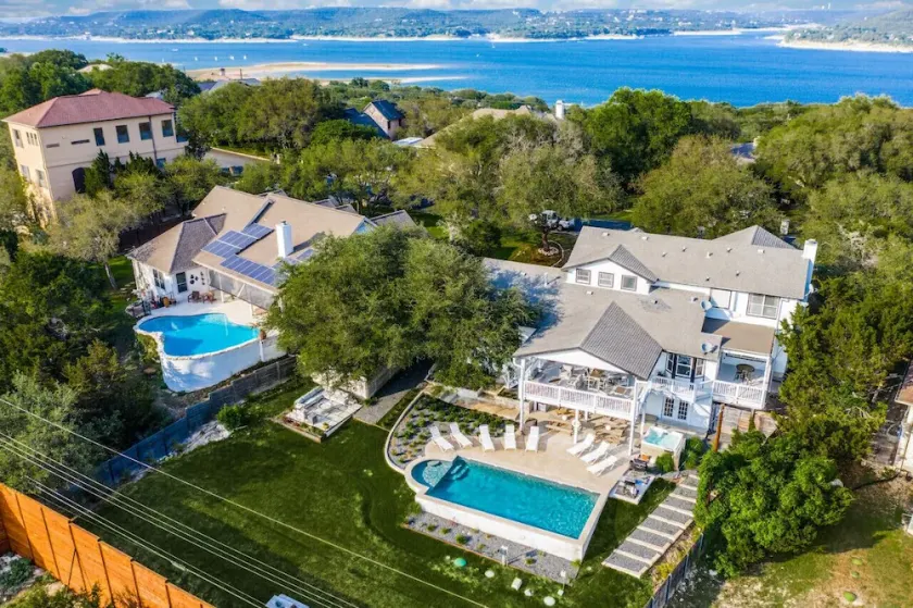 Lake Travis Heated Pool and Hot Tub, Bride Retreat, Sports TVs & Foosball! - Image 1