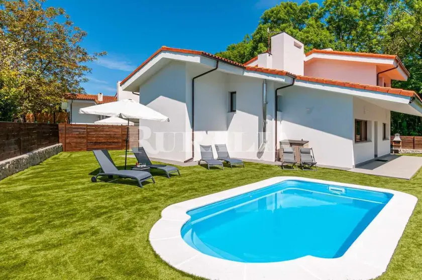 Villa Valdés-An idyllic place, near the coast. - Image 1