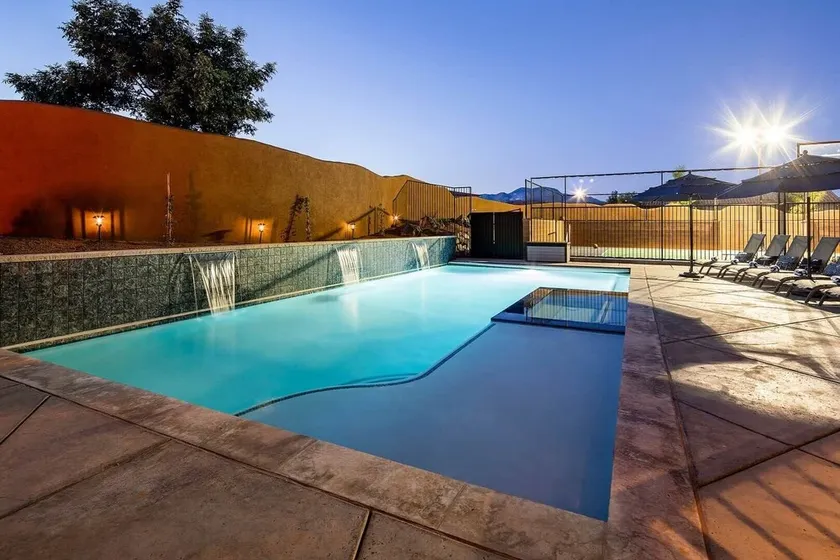 Paradise Village 51, Private 20x40 Pool & Sport Court - Image 1