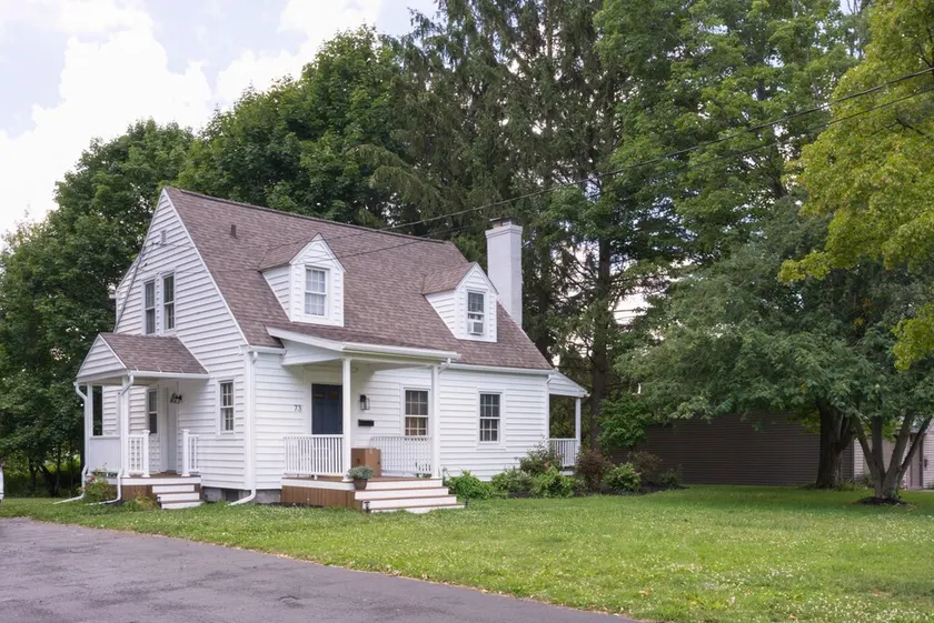 Village Vacation Home, Newly Renovated! - Image 1