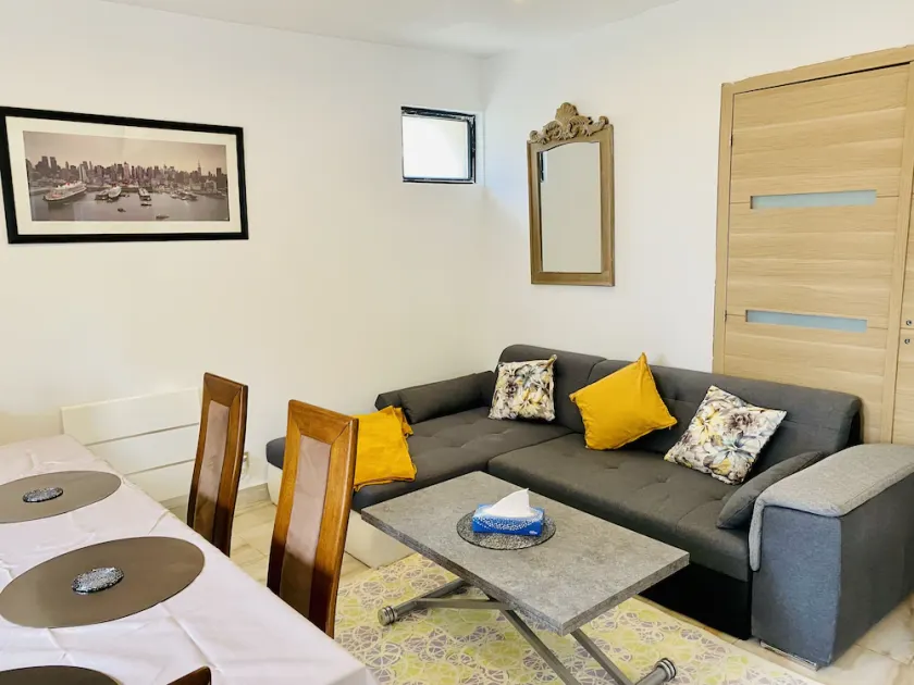 Pleasant duplex, air conditioning and garden - Image 1
