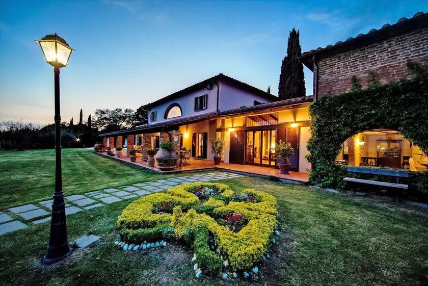Villa del Lago. Independent Villa up to 18 guests. Private heated pool - Image 1