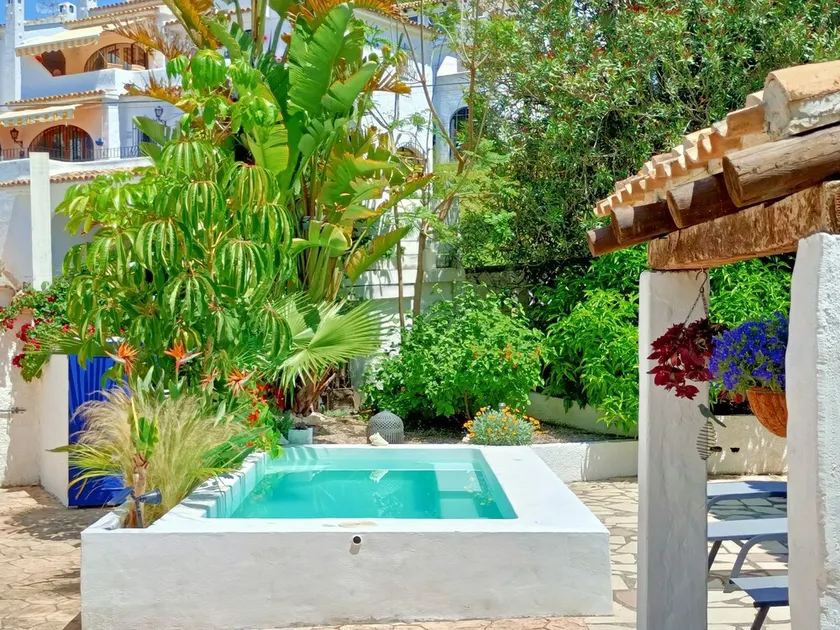 Wohnung in Moraira mit privatem Garten - Image 1