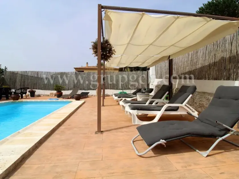 HOUSE 5 MINUTES FROM THE OCEAN. - Image 1