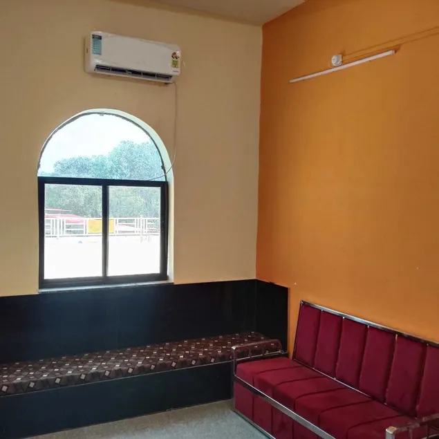 Kaku's Krishnabagh palace - Image 1