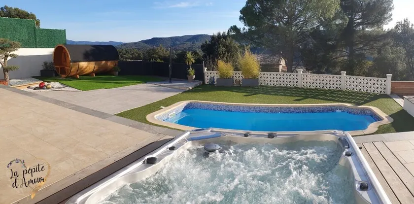 La Pépite d'Amour, villa 5 étoiles, spa privatif, sauna, piscine privée à volonté ! - Image 1