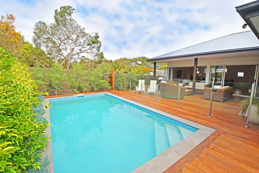 Brandneues Strandhaus mit beheiztem Pool - Image 1